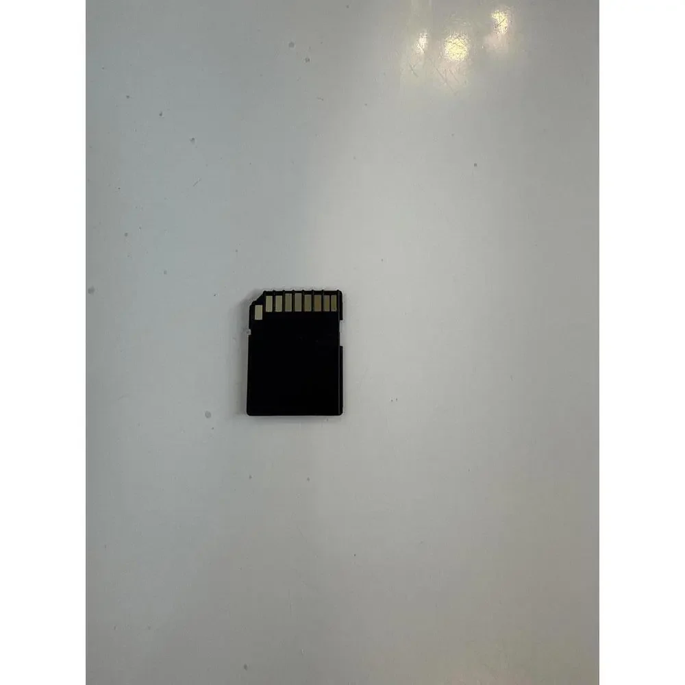 onn. MicroSD to SD Card Adapter